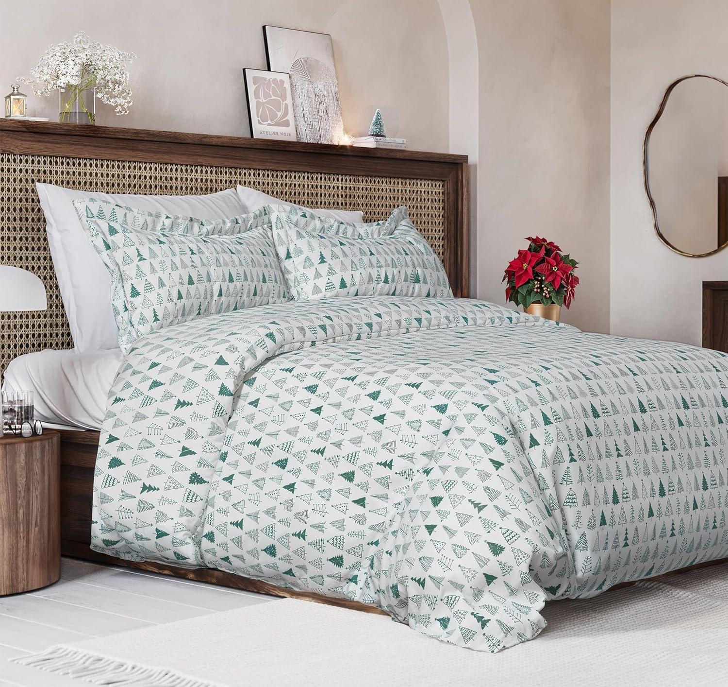 imageChristmas Duvet Cover Queen Size Set Extra Soft Queen Duvet Cover with 2 Pillow Shams Holiday Xmas Bedding with Zipper Closures ampamp Ties Comfy Snug ampamp Cozy Breathable Bed Set 90 x 90 Red Gnomes07 Christmas Tree 3 No Comforter