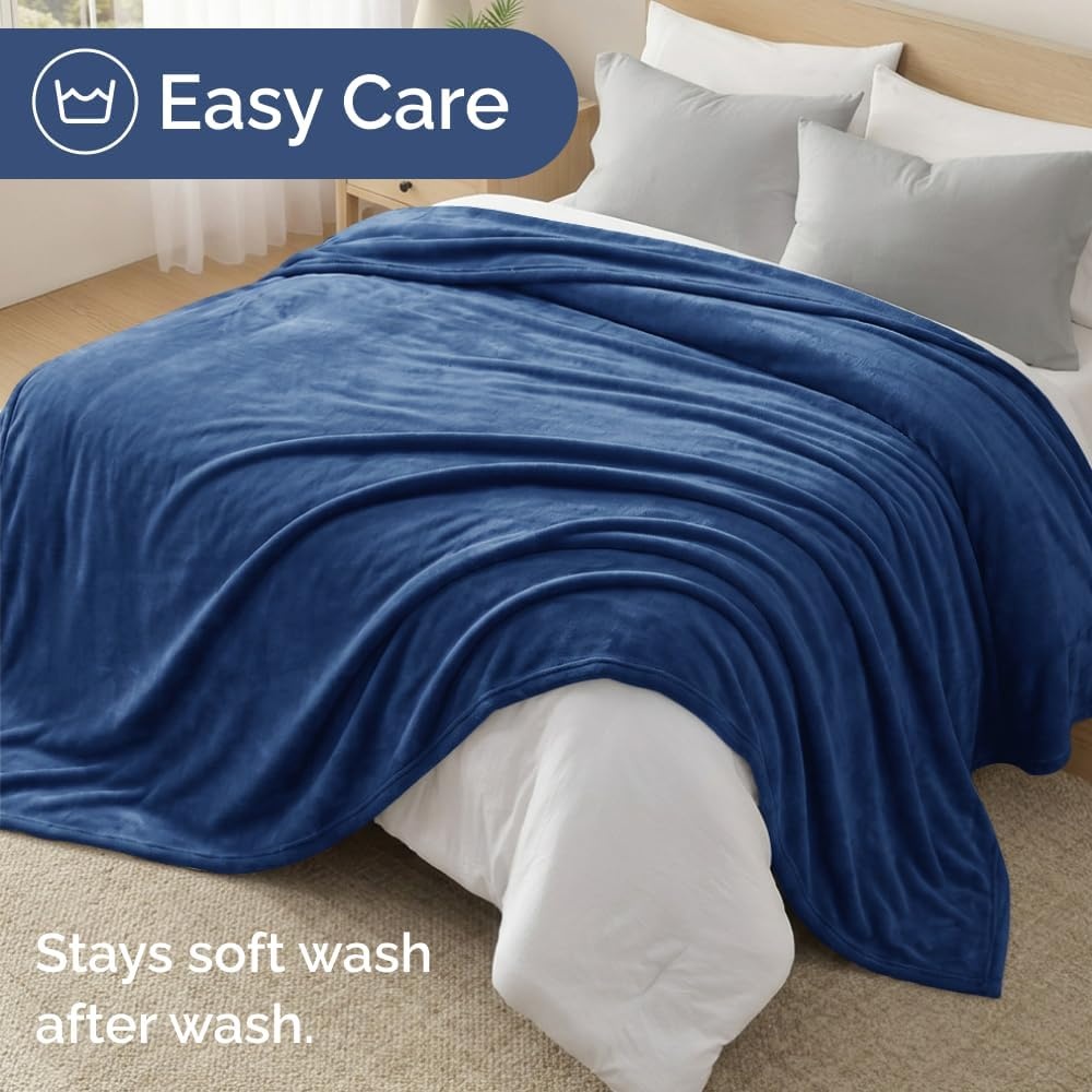 image:imageCGK Christmas Fleece Blanket Throw Size Flannel Throw Red Flakes 50x6009 Navy