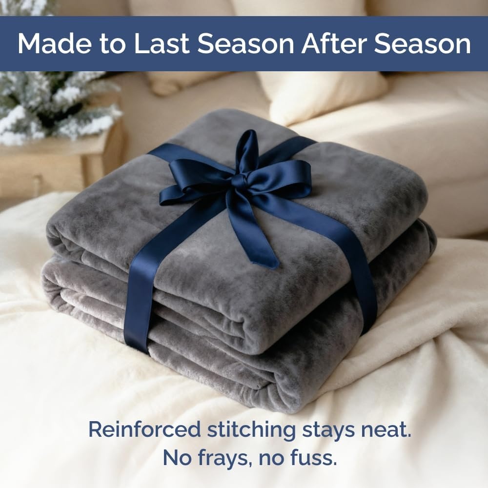 image:imageCGK Christmas Fleece Blanket Throw Size Flannel Throw Red Flakes 50x6014 Dark Grey
