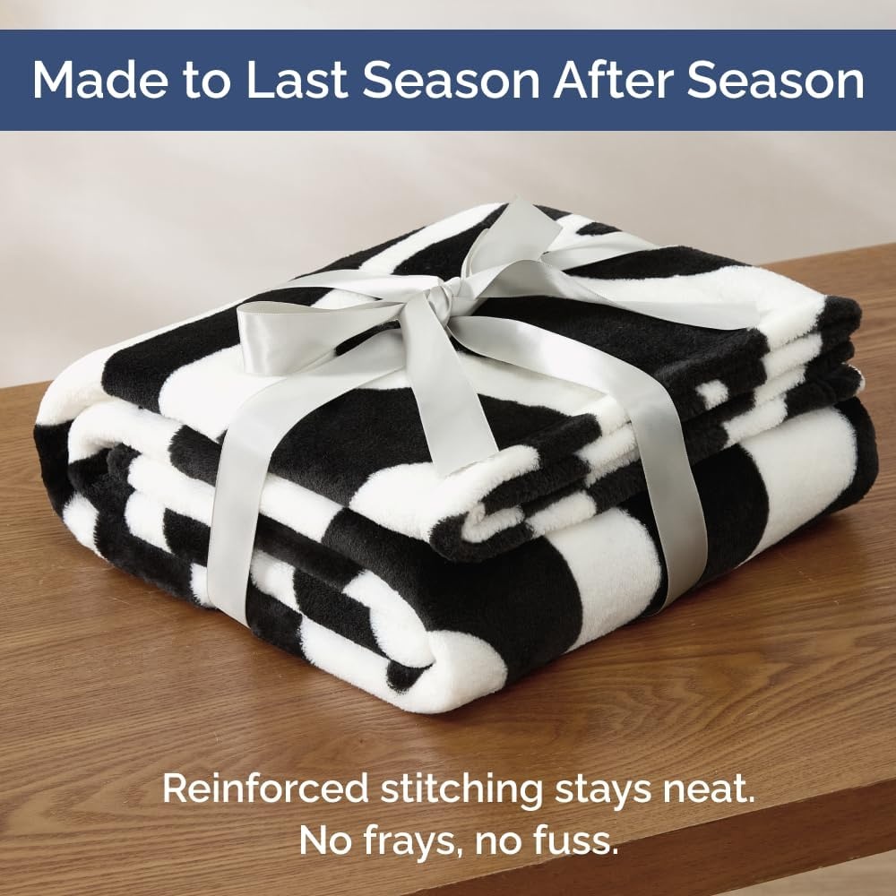 image:imageCGK Christmas Fleece Blanket Throw Size Flannel Throw Red Flakes 50x6036 Zebra Print