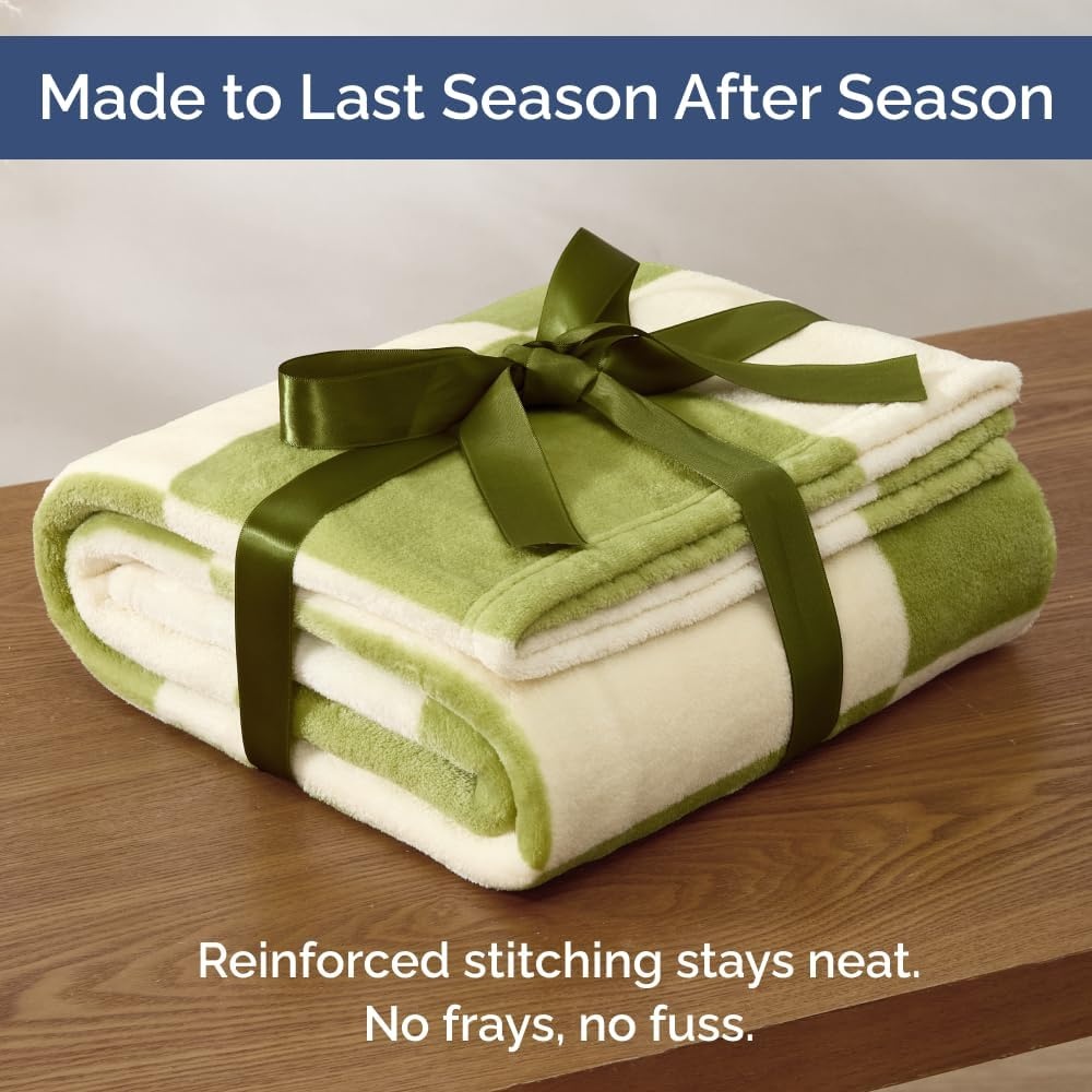 image:imageCGK Christmas Fleece Blanket Throw Size Flannel Throw Red Flakes 50x6039 Sage Checkered