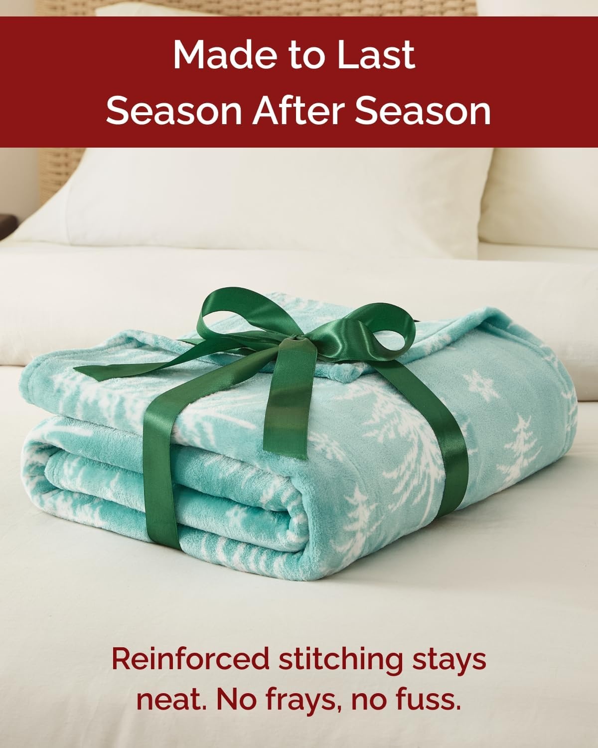image:imageCGK Christmas Fleece Blanket Throw Size Flannel Throw Red Flakes 50x6052 Snowflakes
