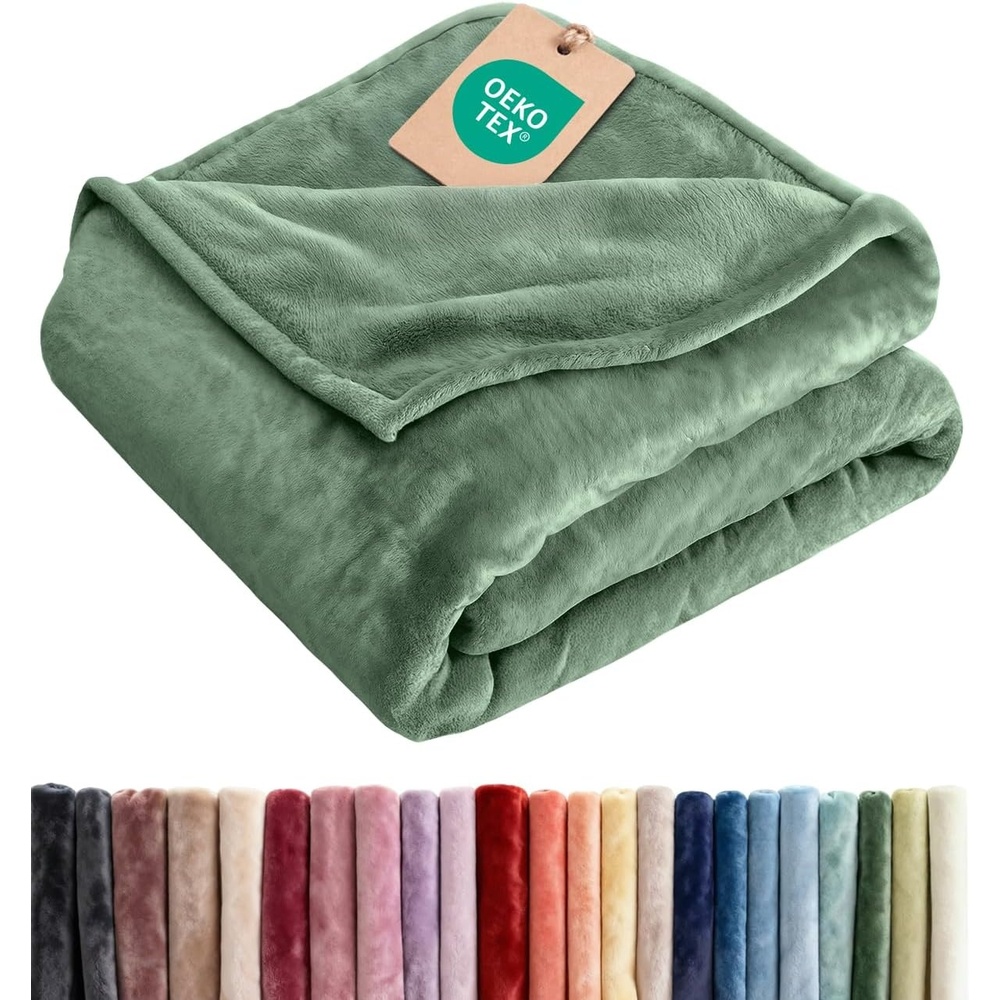 image:imageCGK Christmas Fleece Blanket Throw Size Flannel Throw Red Flakes 50x6020 Sage Green